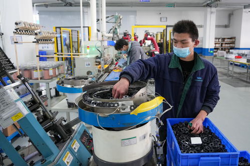 山東文登 外貿企業(yè)新春生產忙 電子專用材料研發(fā)加速推進